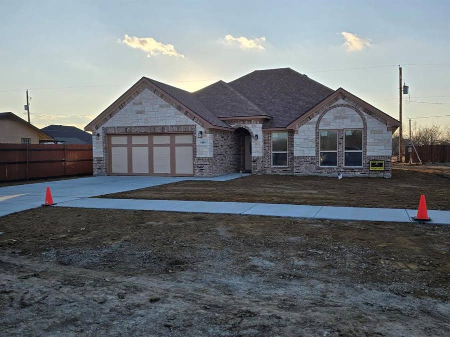 Property photo for 9400 Claudia Drive, Fort Worth, TX