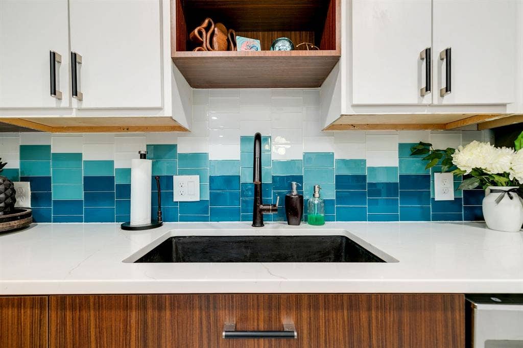 4347 Dickason Avenue, #111, Dallas, TX 75219