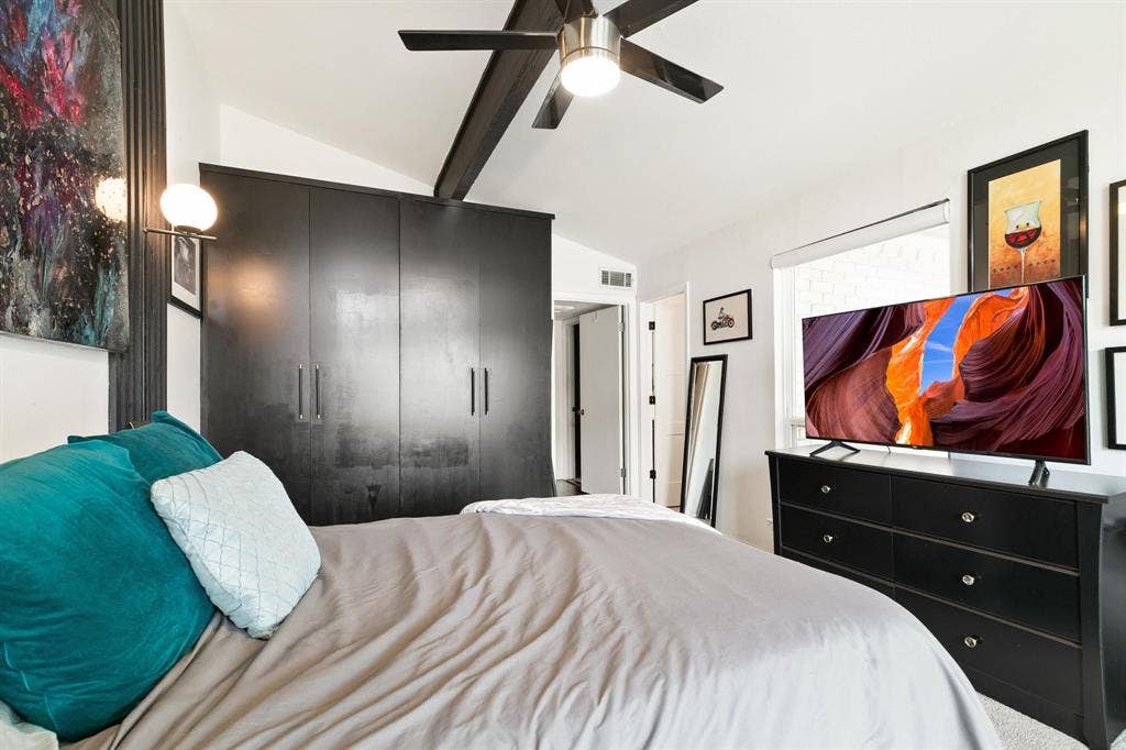 4347 Dickason Avenue, #111, Dallas, TX 75219