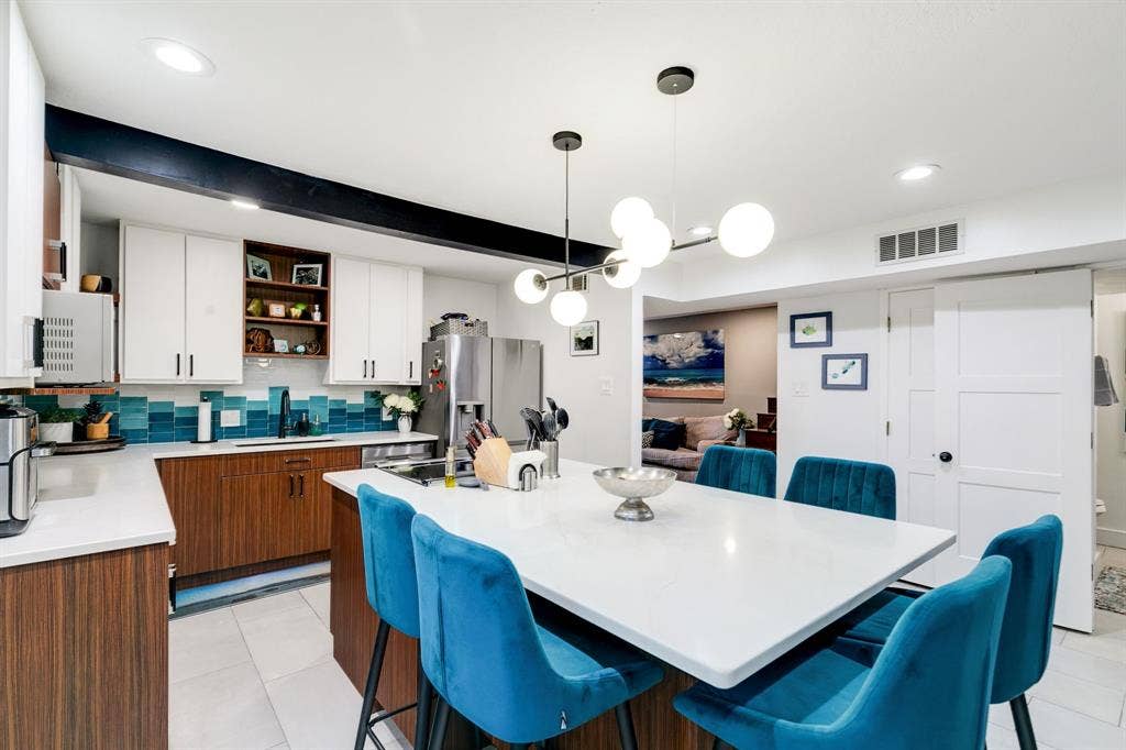 4347 Dickason Avenue, #111, Dallas, TX 75219