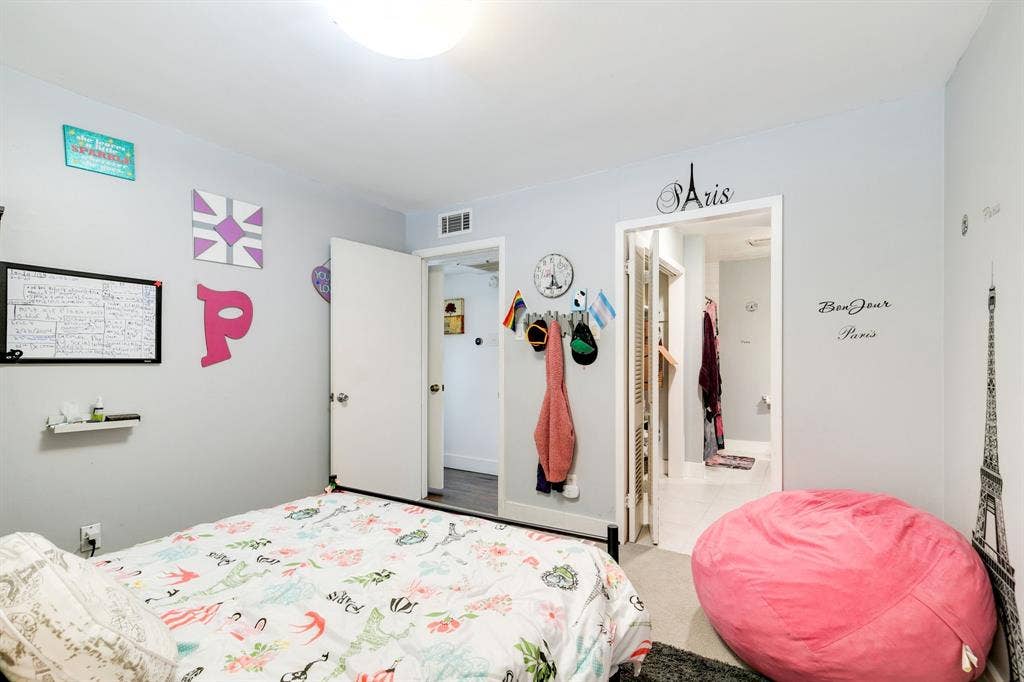 4347 Dickason Avenue, #111, Dallas, TX 75219