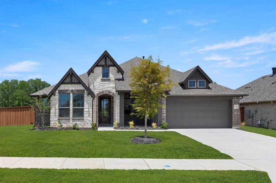Property photo for 3821 Maize Avenue, Heartland, TX