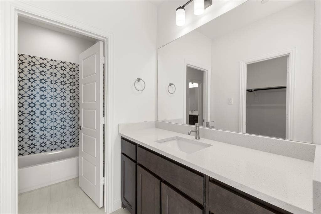 473 Flor Drive, Sunnyvale, TX 75182 23. 473 Flor - 3RD Bath