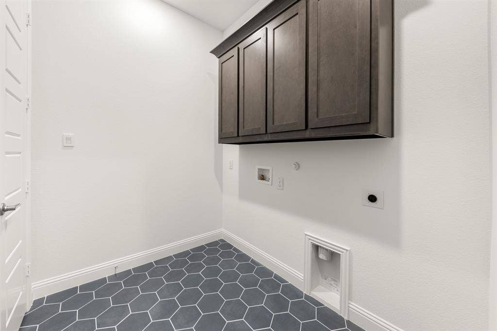473 Flor Drive, Sunnyvale, TX 75182 08. 473 Flor - Utility
