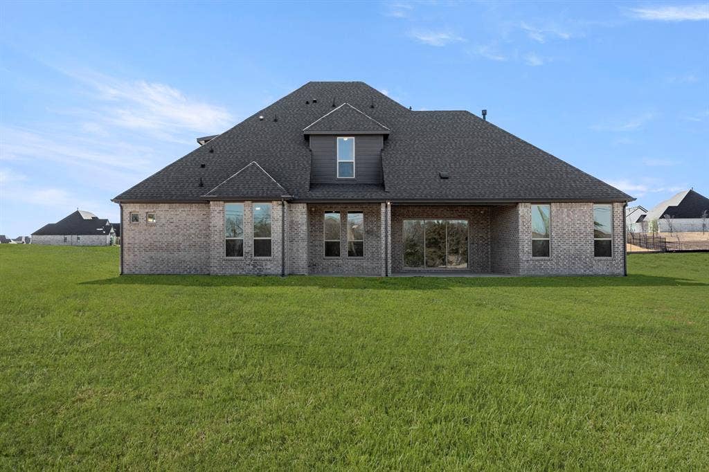 473 Flor Drive, Sunnyvale, TX 75182 26. 473 Flor - Back