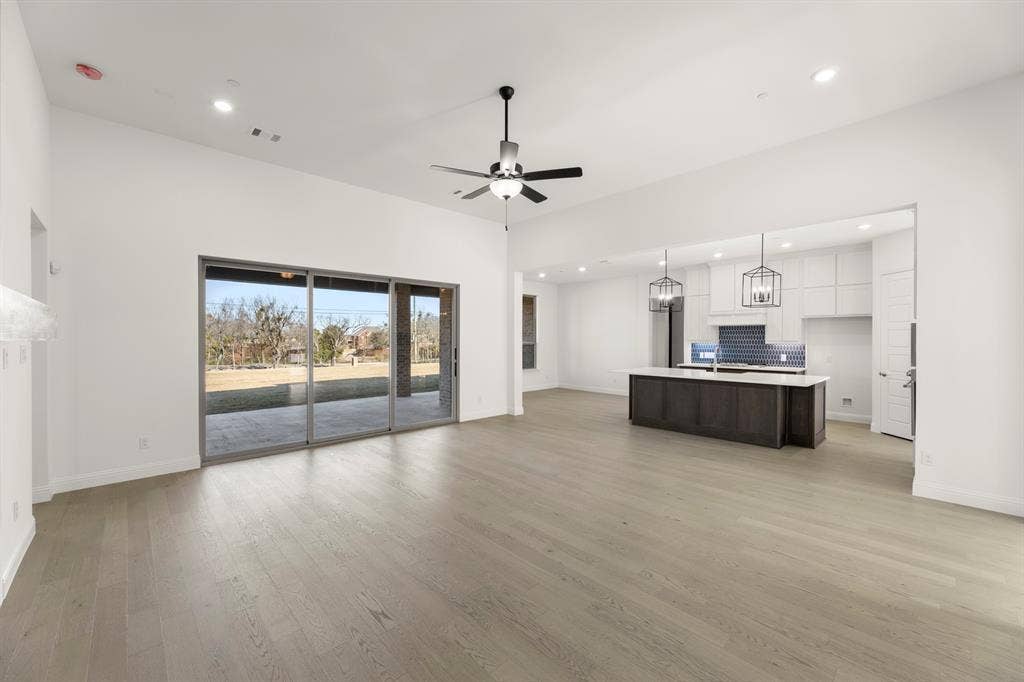 473 Flor Drive, Sunnyvale, TX 75182 09. 473 Flor - Family