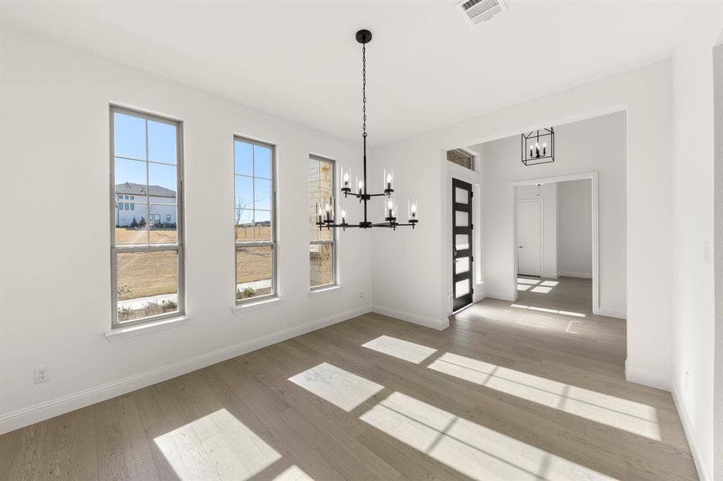 473 Flor Drive, Sunnyvale, TX 75182 05. 473 Flor - Dining