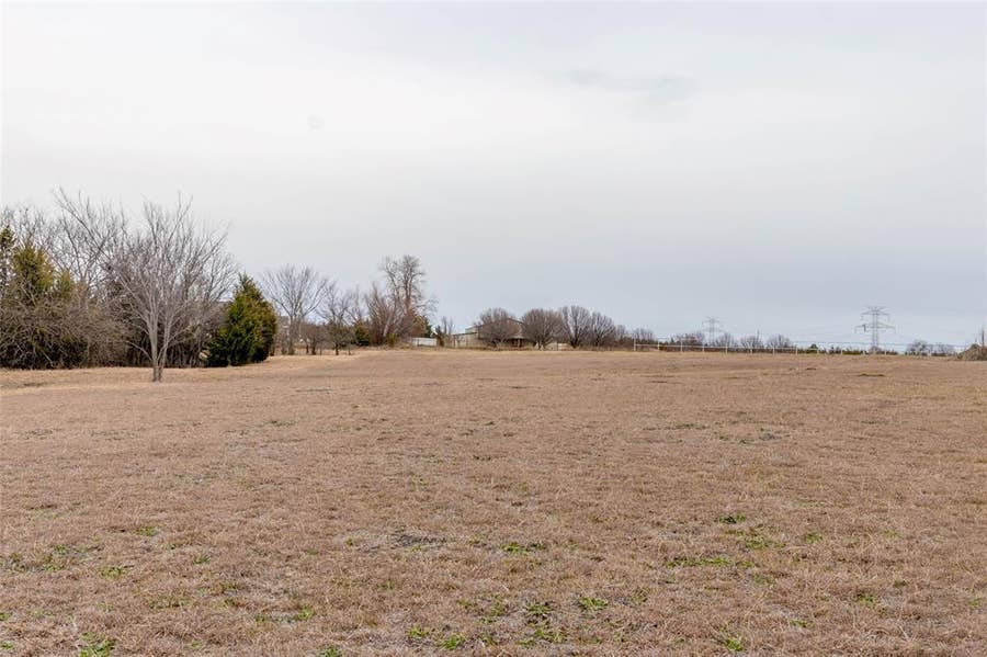 Property photo for 839 Cedar Ridge Court, Farmersville, TX