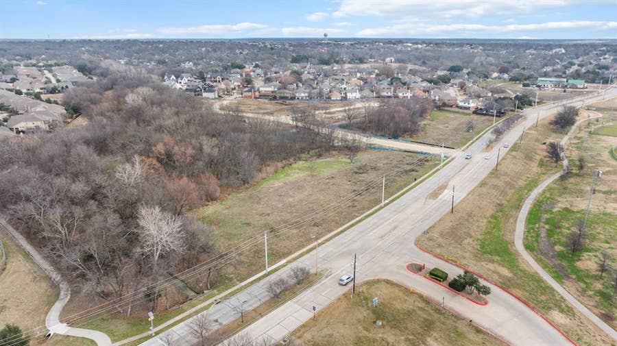 Property photo for 2310 Wilson Creek Parkway, McKinney, TX