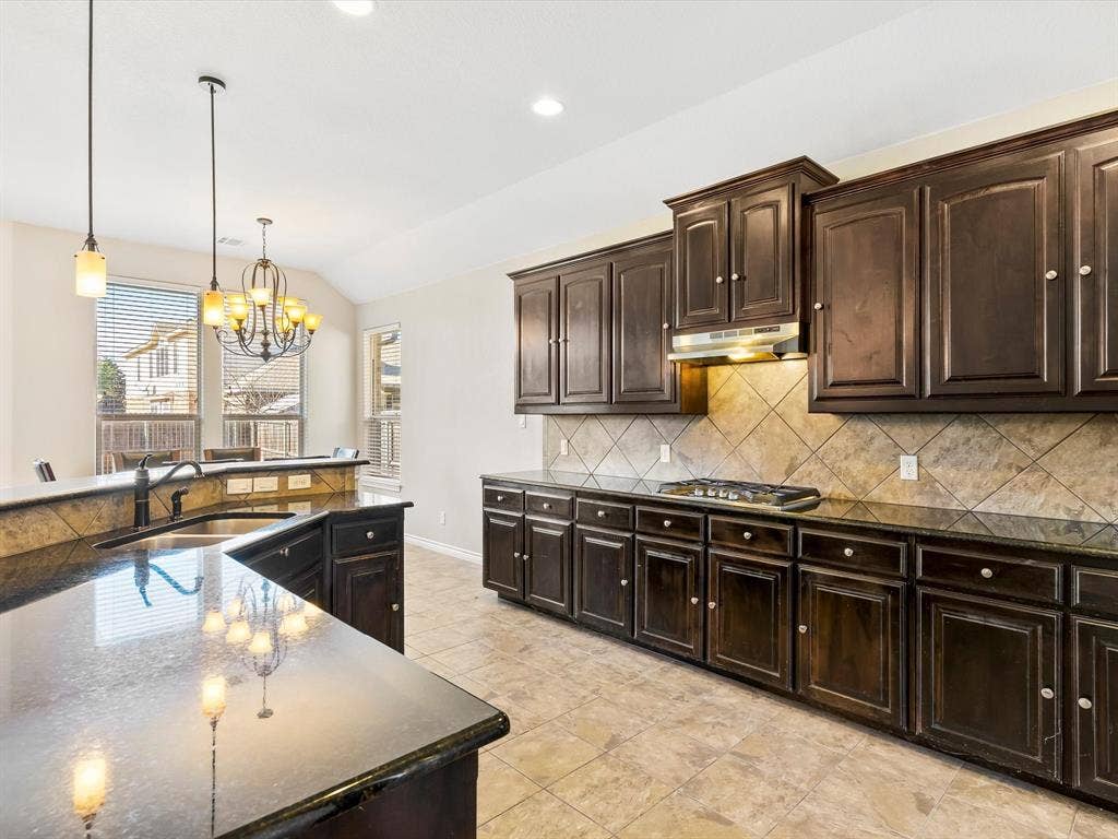 4925 Breezewind Lane, Fort Worth, TX 76123 4925 Breezewind Lane, Fort Worth, TX 76123