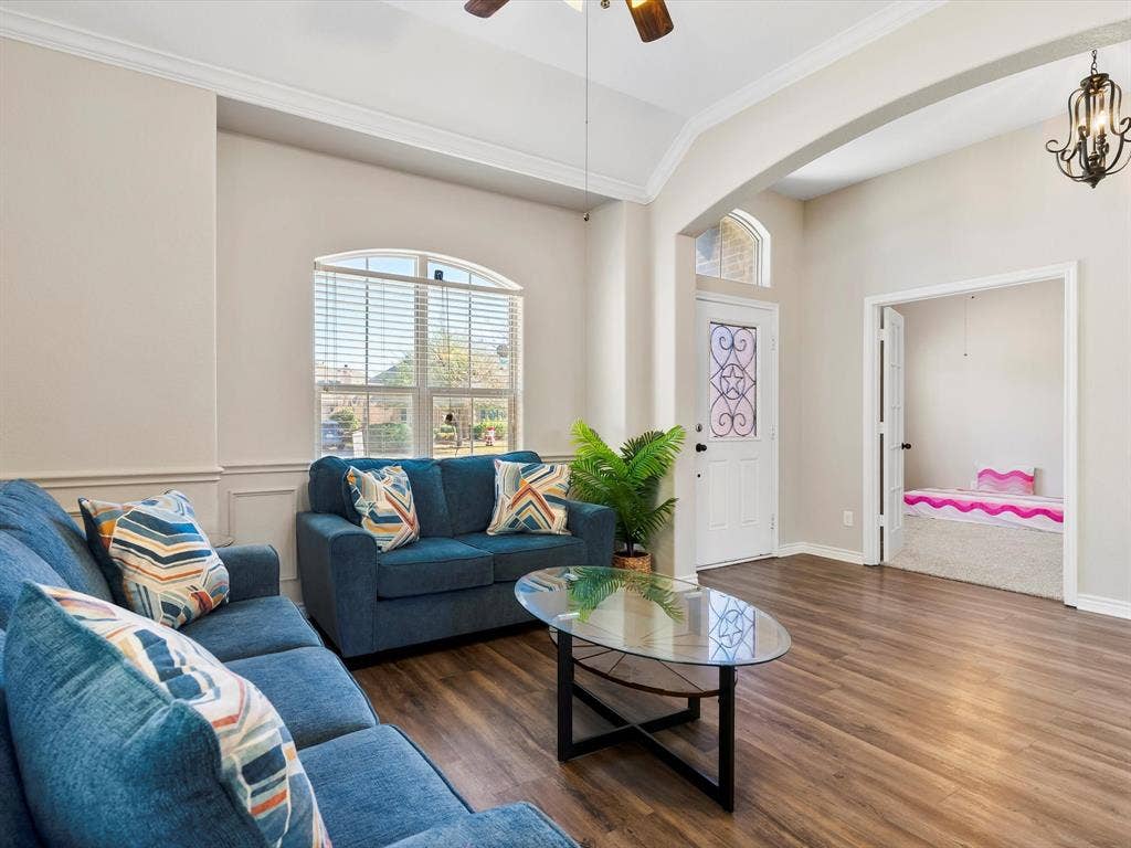 4925 Breezewind Lane, Fort Worth, TX 76123 4925 Breezewind Lane, Fort Worth, TX 76123