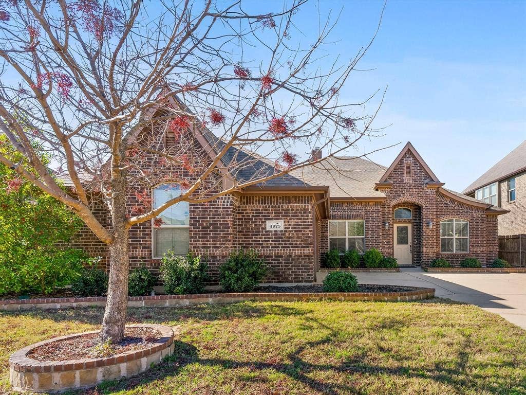 4925 Breezewind Lane, Fort Worth, TX 76123 4925 Breezewind Lane, Fort Worth, TX 76123