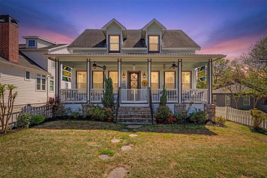 Property photo for 809 W Louisiana Street, McKinney, TX