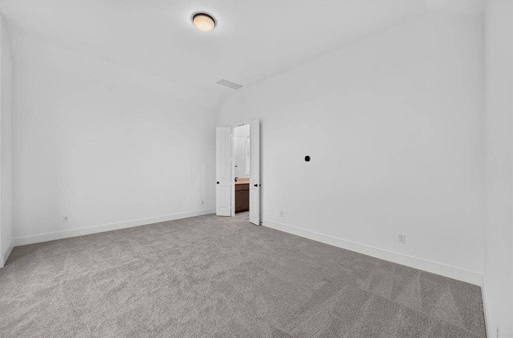 2245 Slate Drive, Waxahachie, TX 75167 2245 Slate Drive, Waxahachie, TX 75167