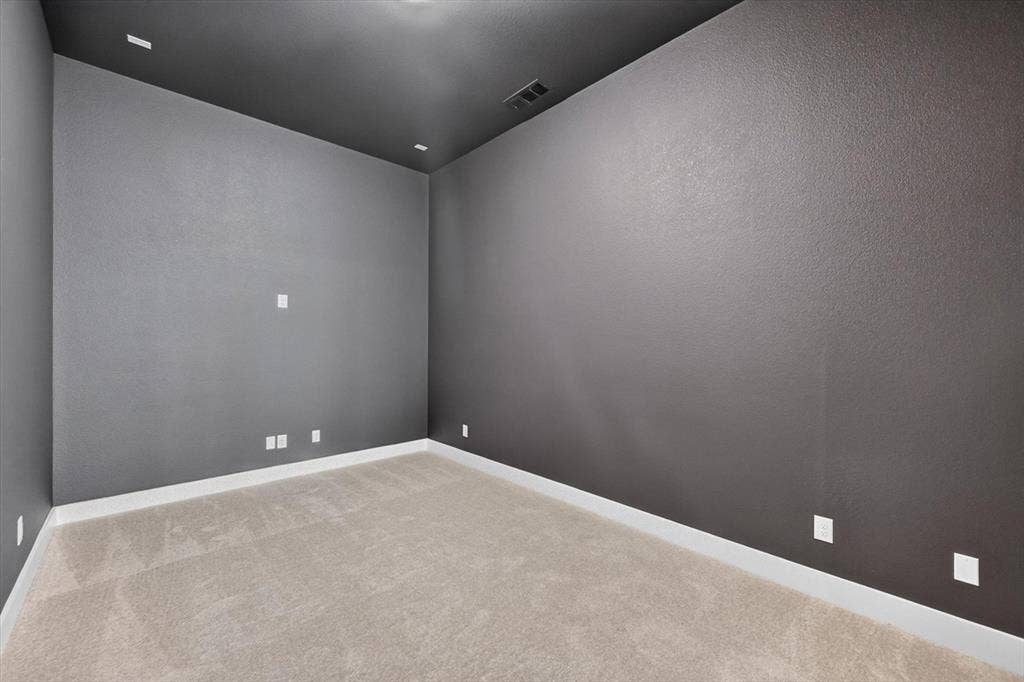 2245 Slate Drive, Waxahachie, TX 75167 2245 Slate Drive, Waxahachie, TX 75167