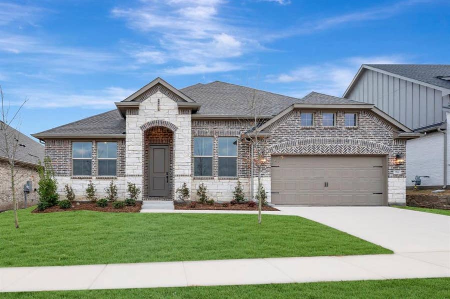 Property photo for 711 Emerald Heights, Lavon, TX