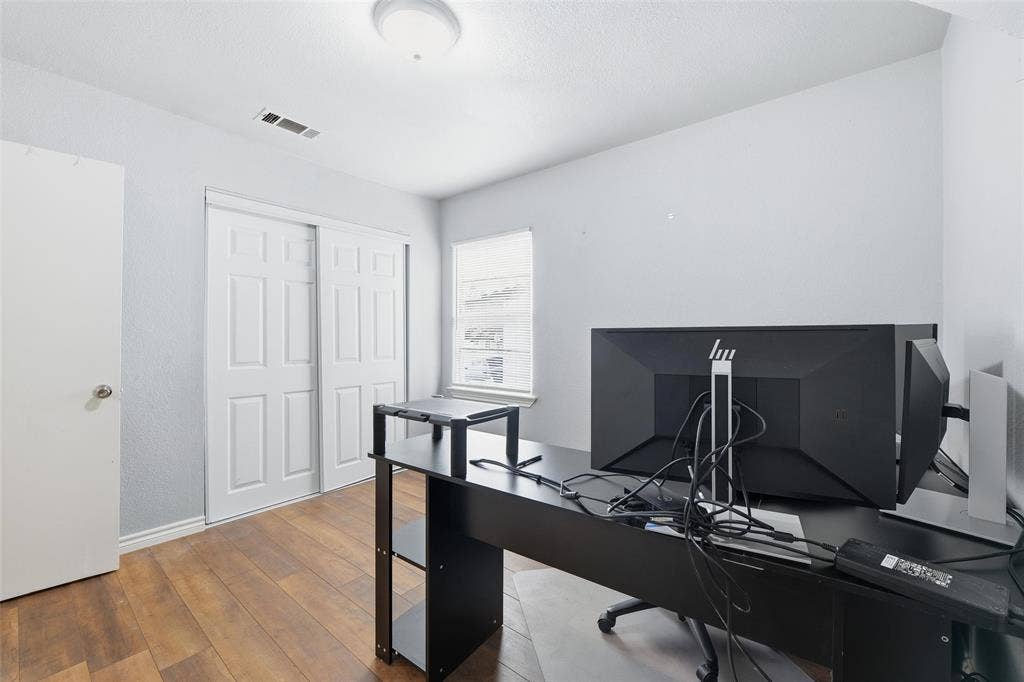 1818 Reever Street, Arlington, TX 76010 1818 Reever Street, Arlington, TX 76010