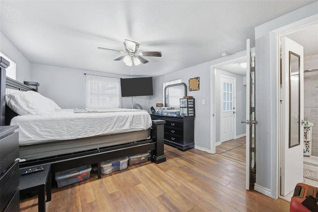 1818 Reever Street, Arlington, TX 76010 1818 Reever Street, Arlington, TX 76010