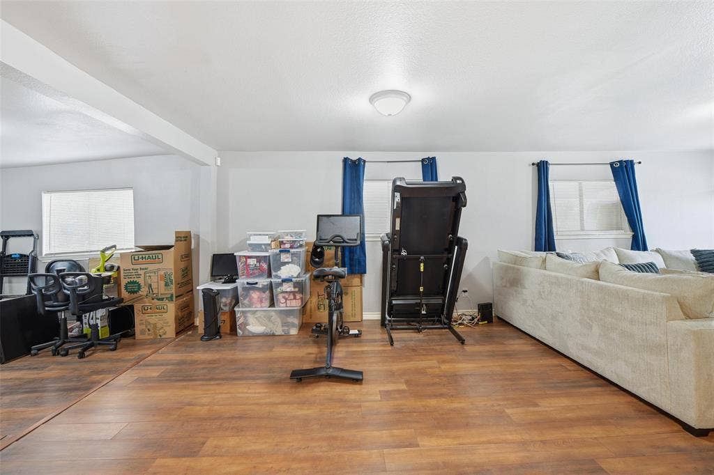 1818 Reever Street, Arlington, TX 76010 1818 Reever Street, Arlington, TX 76010