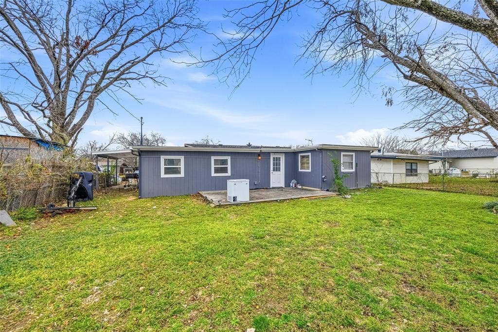 1818 Reever Street, Arlington, TX 76010 1818 Reever Street, Arlington, TX 76010