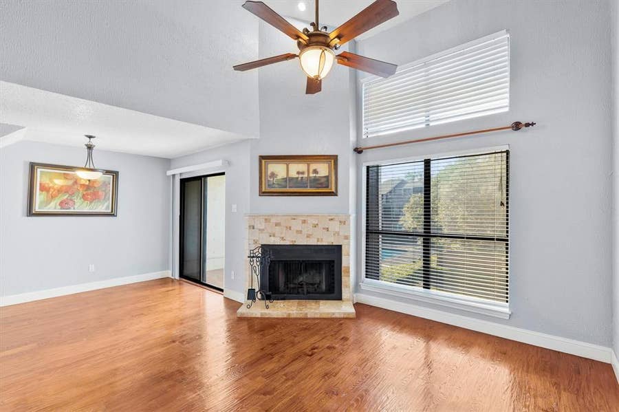 Property photo for 5840 Spring Valley Road, #912, Dallas, TX