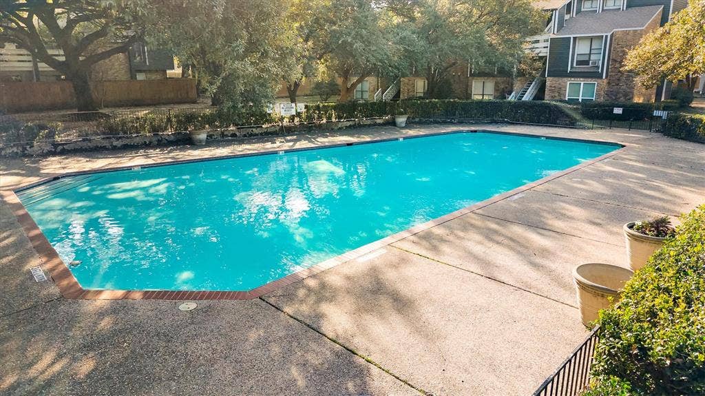 5840 Spring Valley Road, #912, Dallas, TX 75254
