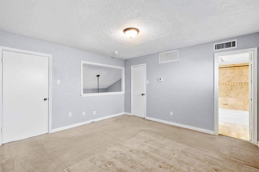 5840 Spring Valley Road, #912, Dallas, TX 75254