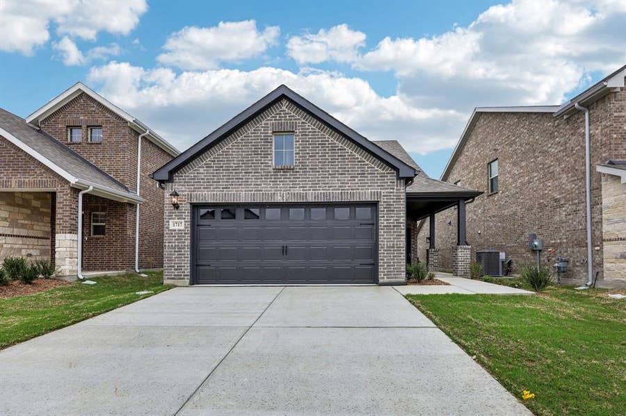 Property photo for 1717 Arches Road, Anna, TX