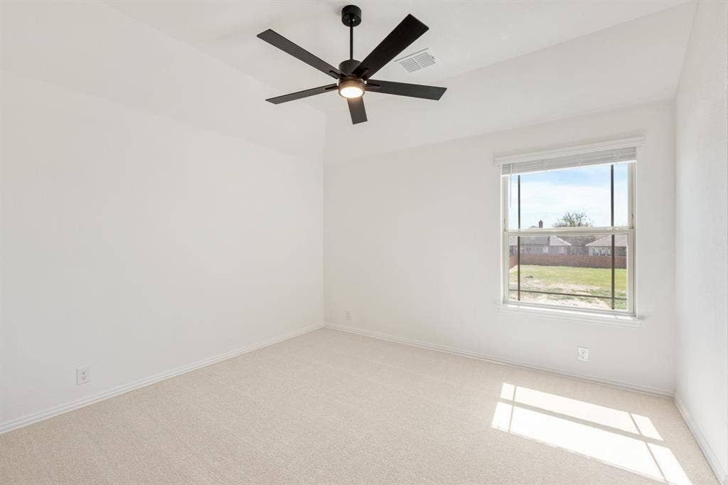 3208 Emerald Trace Drive, Denton, TX 76226