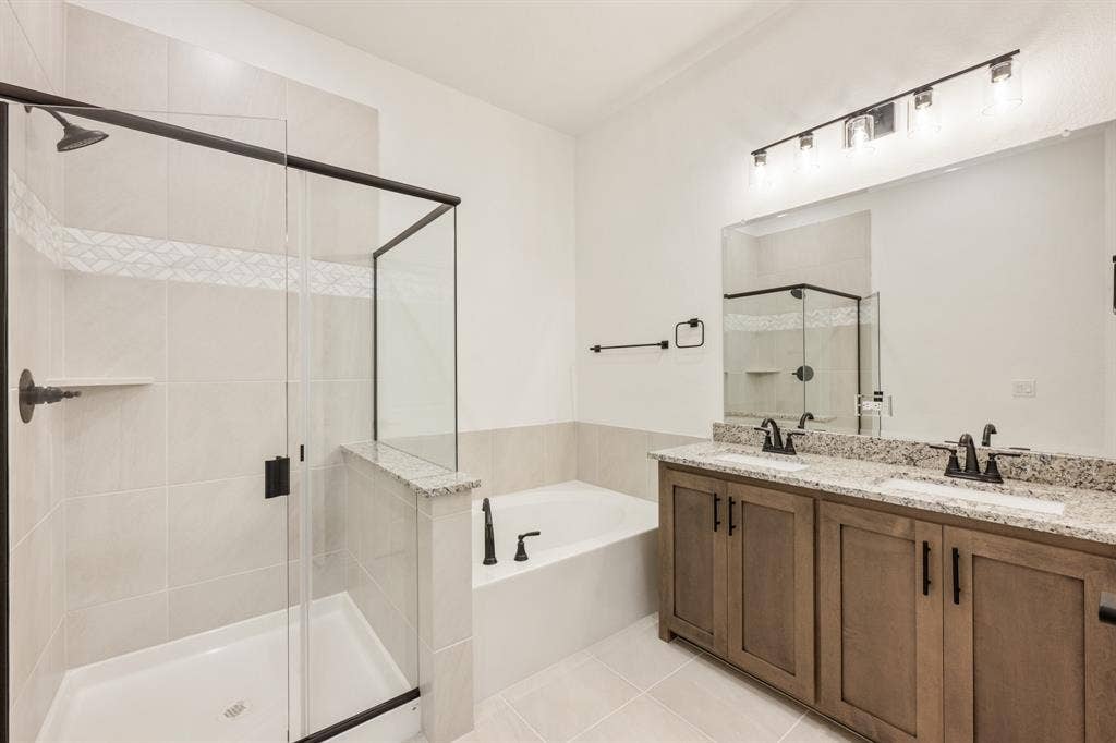 3208 Emerald Trace Drive, Denton, TX 76226