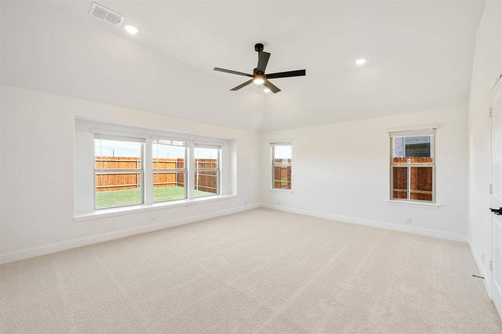 3208 Emerald Trace Drive, Denton, TX 76226