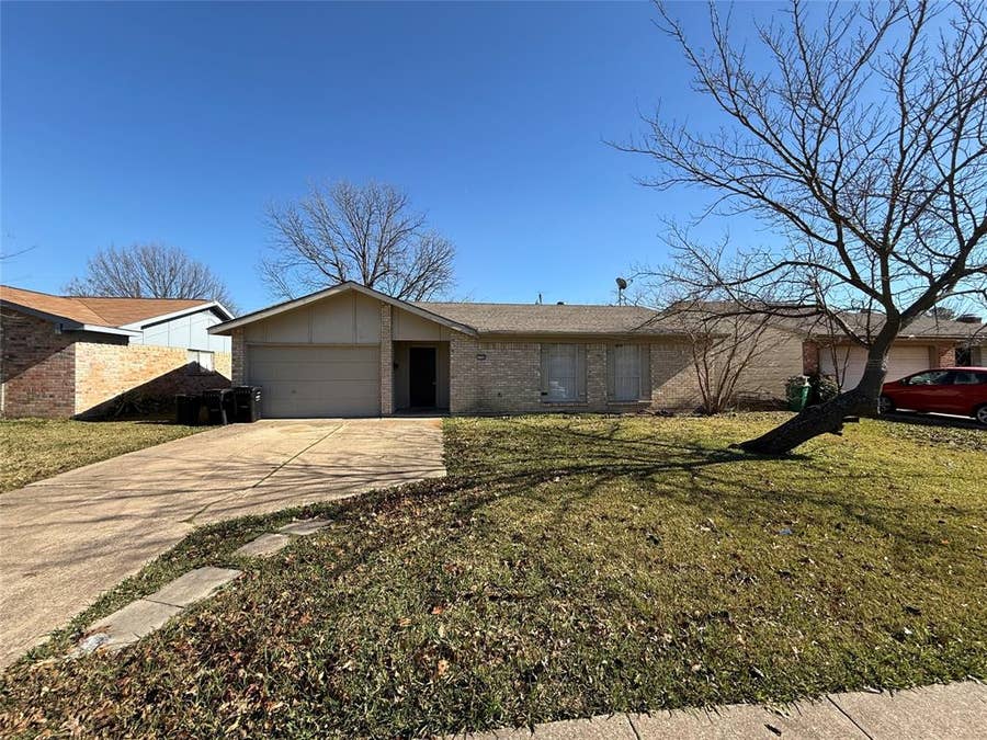 Property photo for 1334 Rutherford Drive, Mesquite, TX