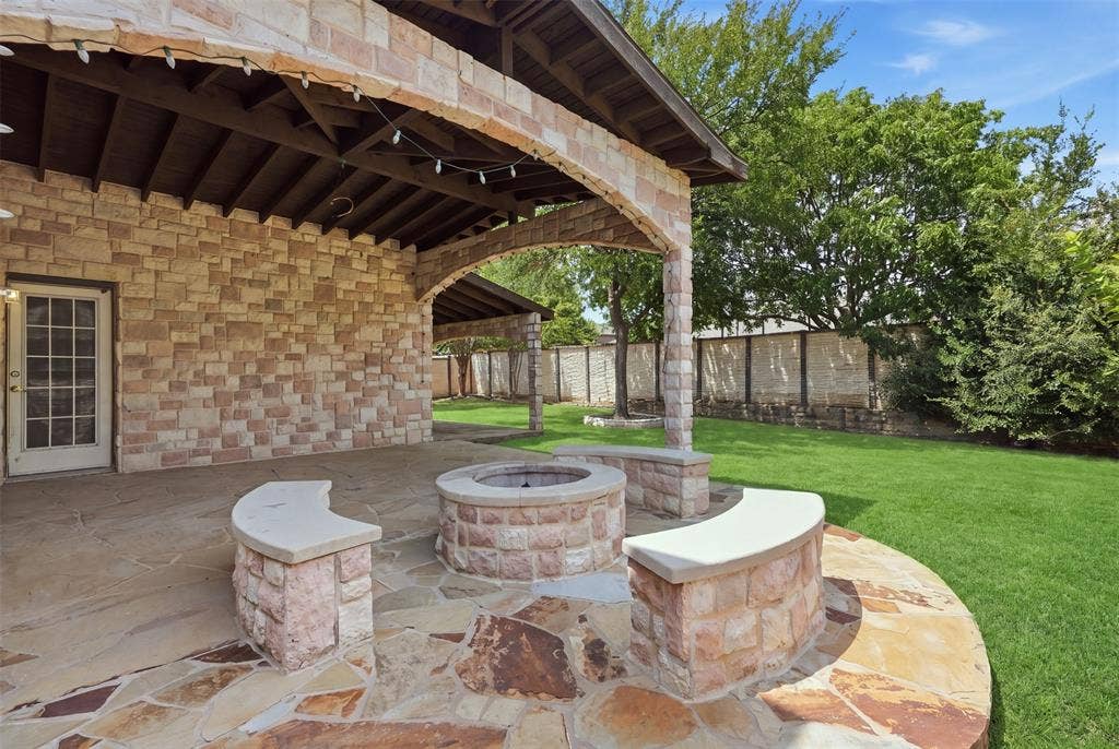 2409 Tahoe Lane, Denton, TX 76210 2409 Tahoe Lane, Denton, TX 76210