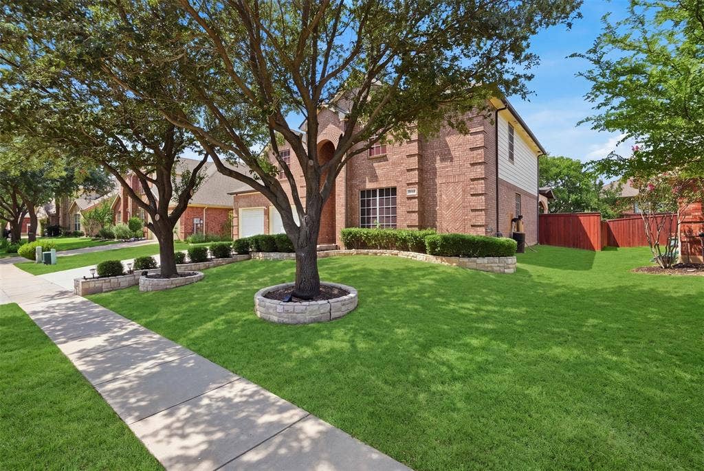 2409 Tahoe Lane, Denton, TX 76210 2409 Tahoe Lane, Denton, TX 76210
