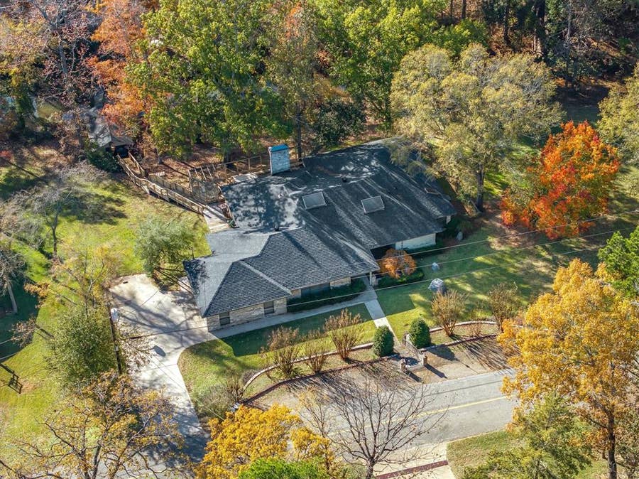 Property photo for 1444 Tanglewood Drive W, Hideaway, TX