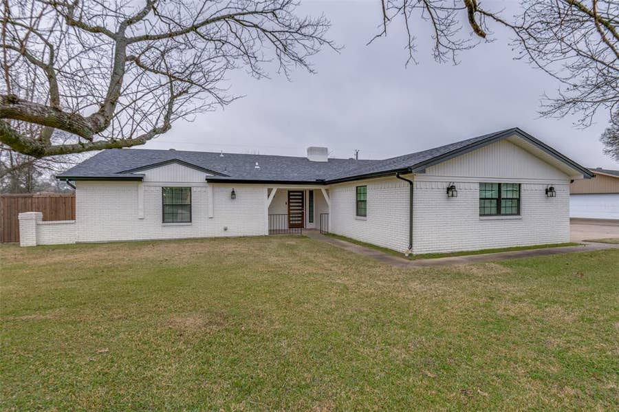 Property photo for 1055 Wright Street, Terrell, TX