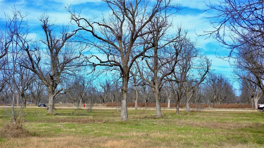 Property photo for 1625 Earhart Drive, Granbury, TX