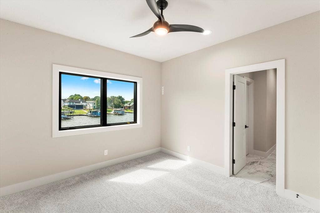 2565 Groves Court, Tool, TX 75143 2565 Groves Court, Tool, TX 75143