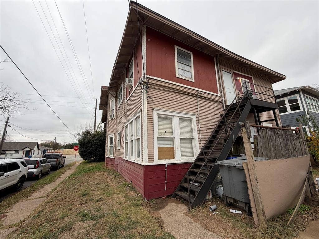 3528 Colonial Avenue, Dallas, TX 75215 3528 Colonial Avenue, Dallas, TX 75215