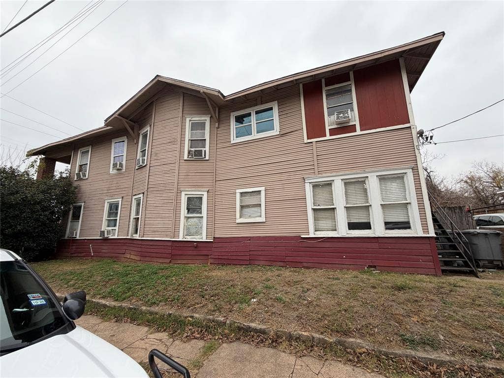 3528 Colonial Avenue, Dallas, TX 75215 3528 Colonial Avenue, Dallas, TX 75215
