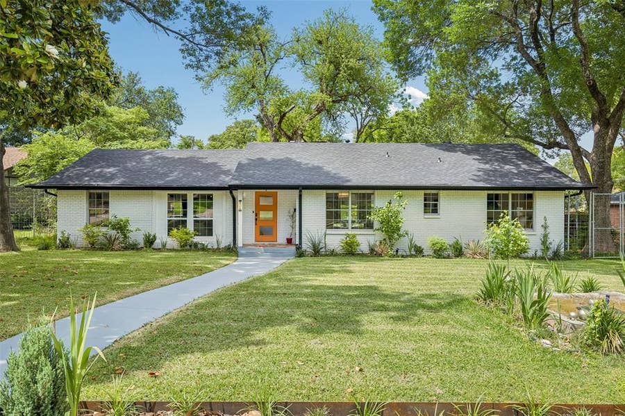 Property photo for 2715 Bonnywood Lane, Dallas, TX
