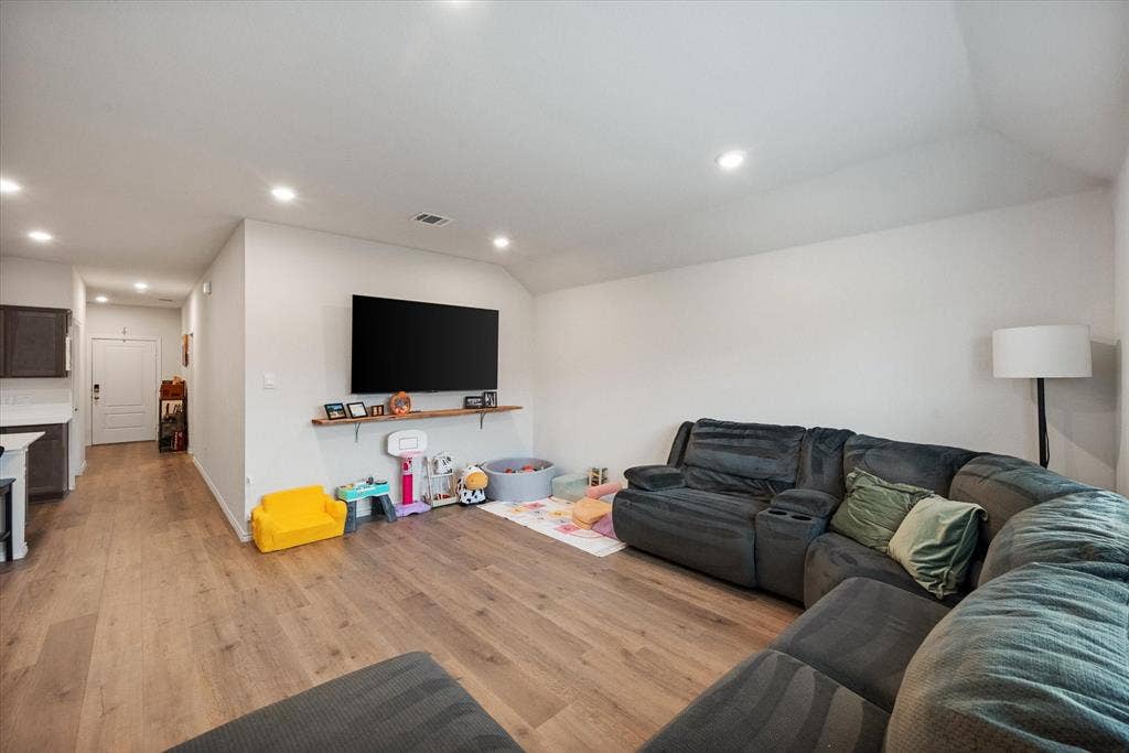 1901 Sandy Knoll Drive, Kaufman, TX 75142 1901 Sandy Knoll Drive, Kaufman, TX 75142