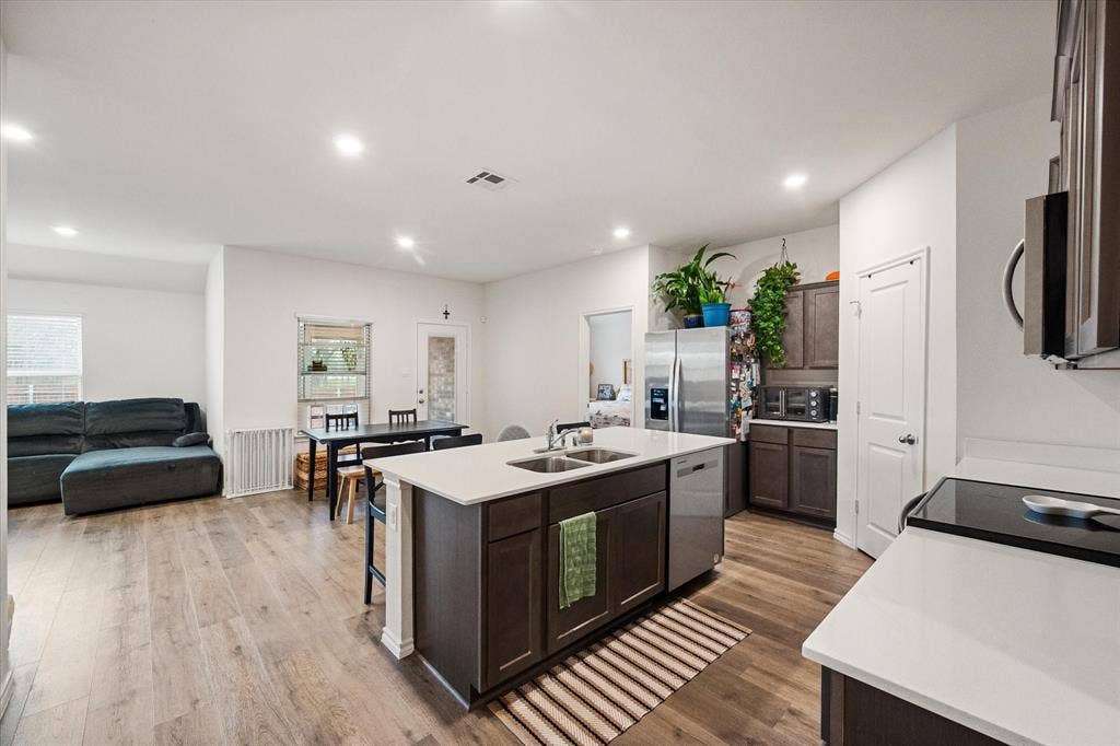 1901 Sandy Knoll Drive, Kaufman, TX 75142 1901 Sandy Knoll Drive, Kaufman, TX 75142