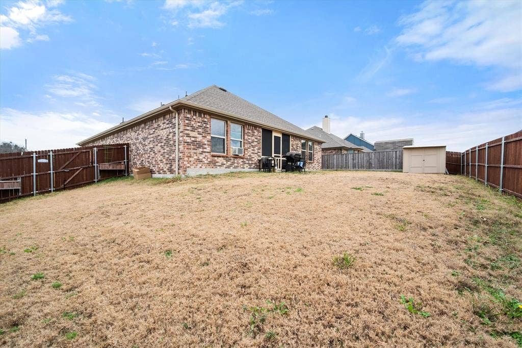 1901 Sandy Knoll Drive, Kaufman, TX 75142 1901 Sandy Knoll Drive, Kaufman, TX 75142