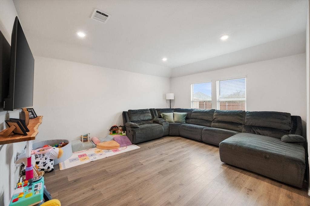 1901 Sandy Knoll Drive, Kaufman, TX 75142 1901 Sandy Knoll Drive, Kaufman, TX 75142