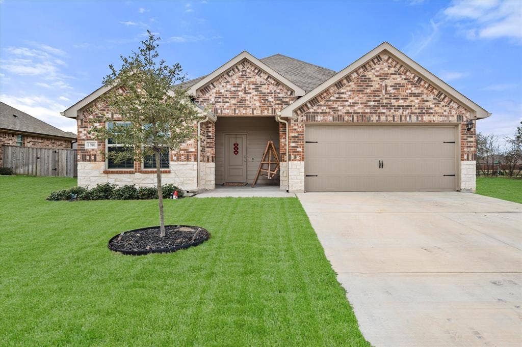 1901 Sandy Knoll Drive, Kaufman, TX 75142 1901 Sandy Knoll Drive, Kaufman, TX 75142