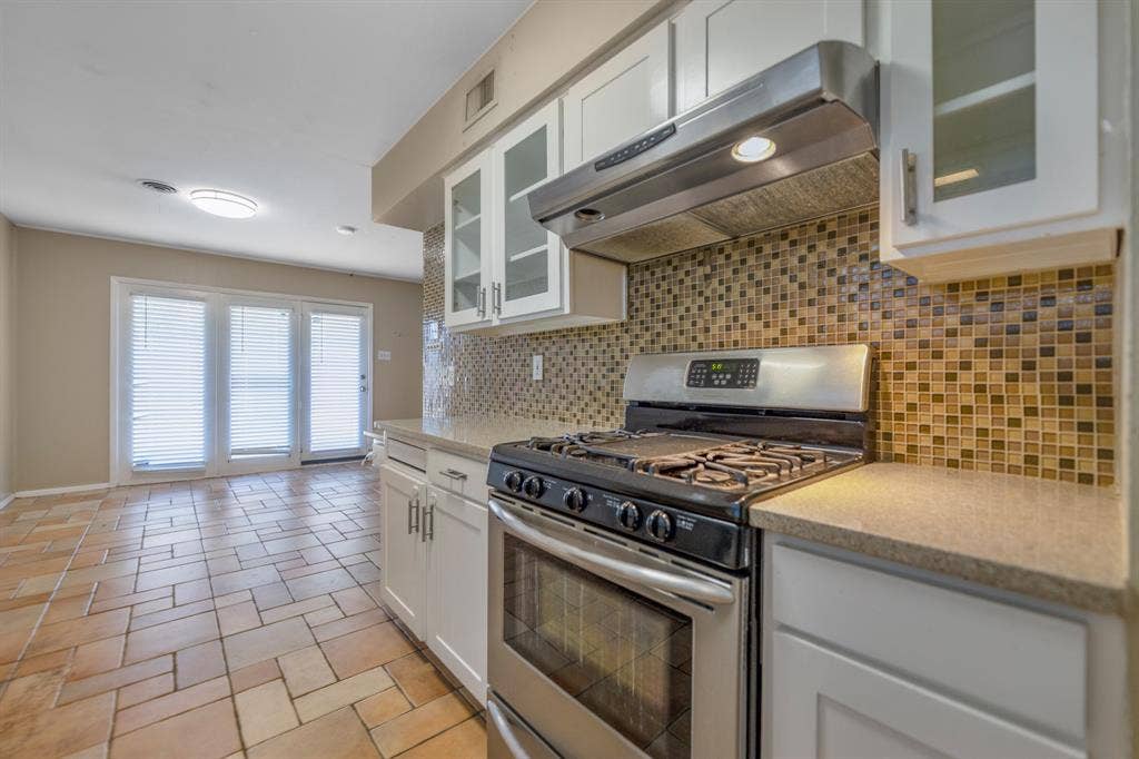 518 Worcester Way, Richardson, TX 75080 518 Worcester Way, Richardson, TX 75080