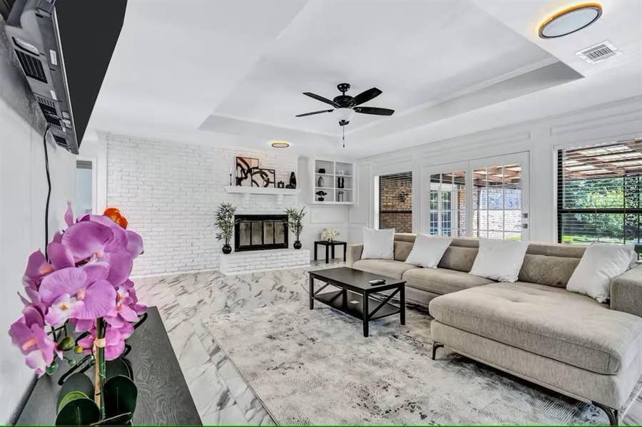 Property photo for 3402 S Glenbrook Drive, Garland, TX