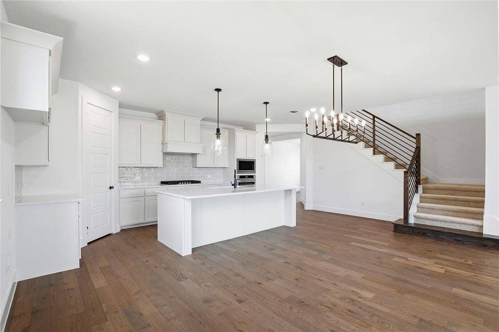 7317 Saker Street, Fort Worth, TX 76179 7317 Saker Street, Fort Worth, TX 76179