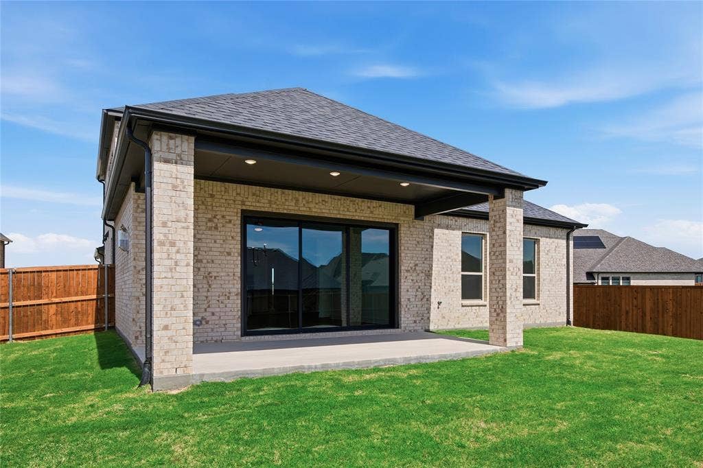 7317 Saker Street, Fort Worth, TX 76179 7317 Saker Street, Fort Worth, TX 76179